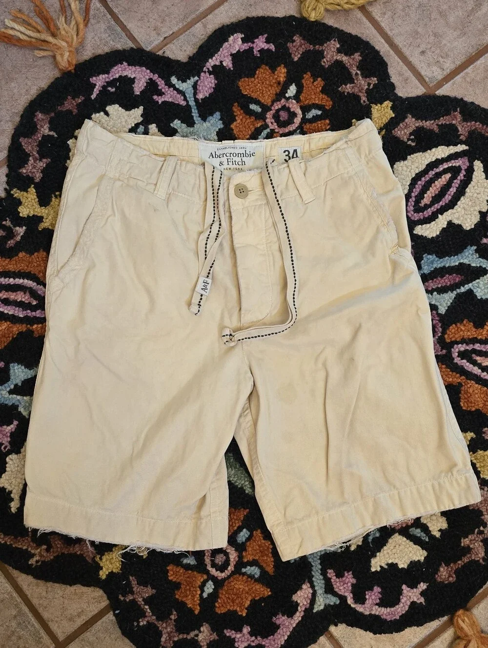🔥🔥Y2K Abercrombie & Fitch Men's Cream Cotton Drawstring Shorts🔥🔥 Size 34